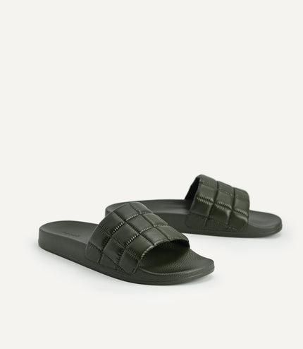 Quilted Slides
