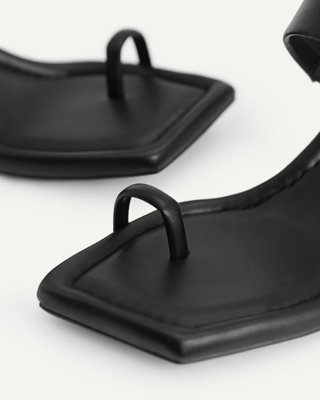 Strappy Toe Loop Heeled Sandals