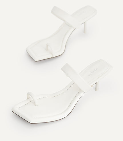 Strappy Toe Loop Heeled Sandals