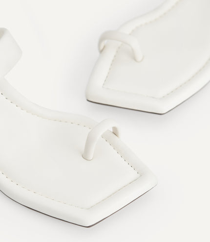 Strappy Toe Loop Heeled Sandals