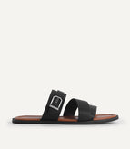 39 / Black