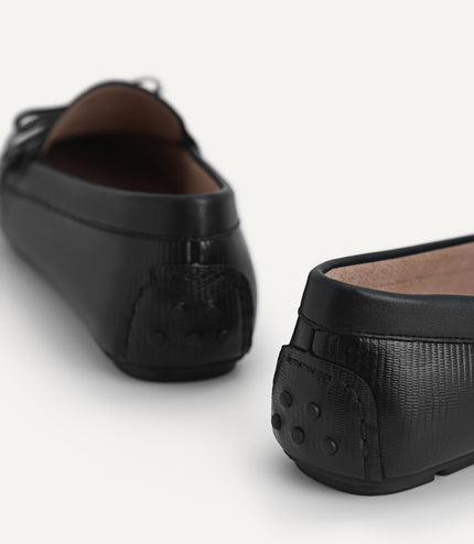 Lizard-effect Leather Bow Moccasins