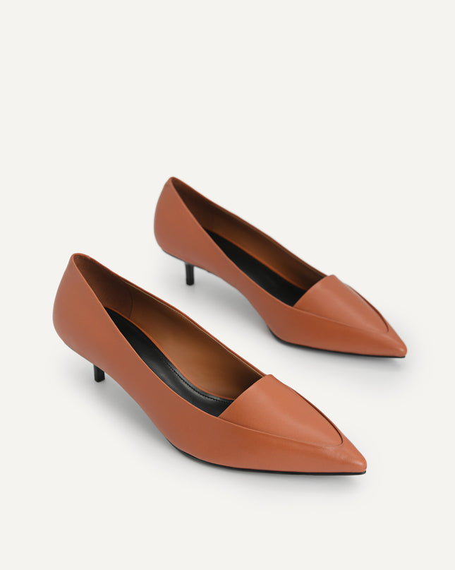 Leather Pointed Toe Pumps