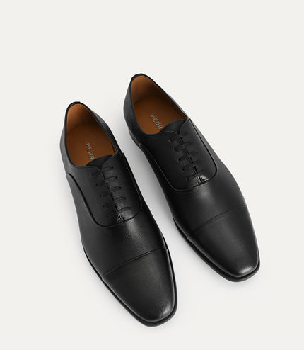 Textured Leather Oxford Shoes