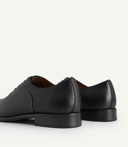 Textured Leather Oxford Shoes