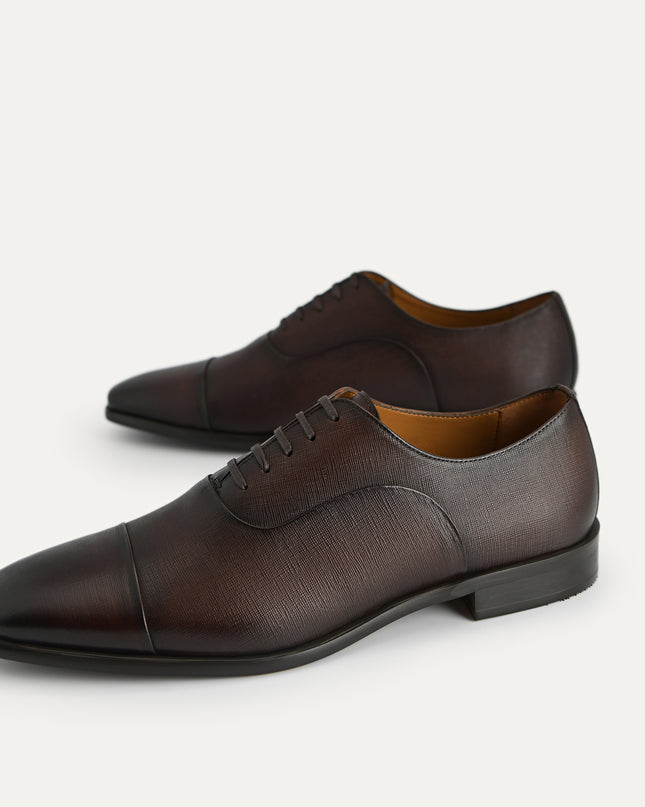 Textured Leather Oxford Shoes