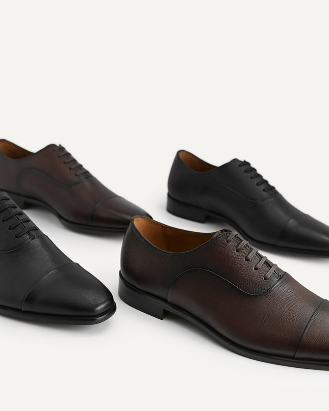 Textured Leather Oxford Shoes