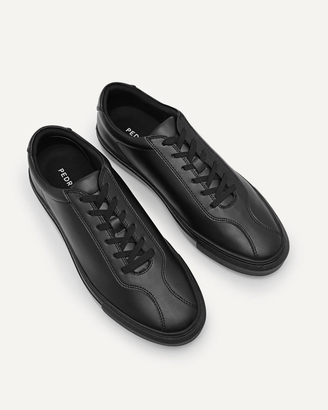 Atlas Sneakers