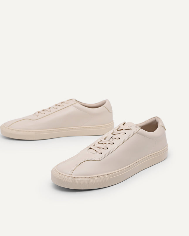 Atlas Sneakers