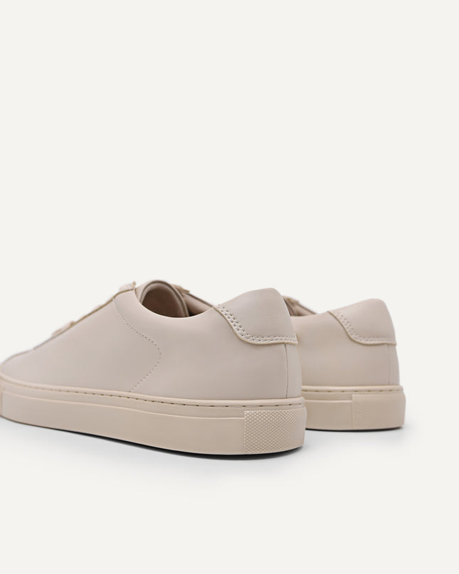 Atlas Sneakers