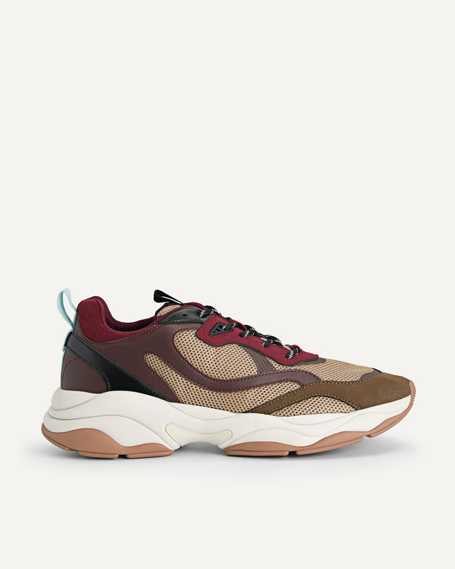 Magma Sneakers