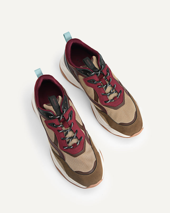 Magma Sneakers