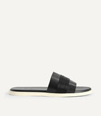 39 / Black