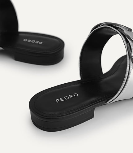 Toe Loop Sandals