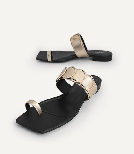 Toe Loop Sandals
