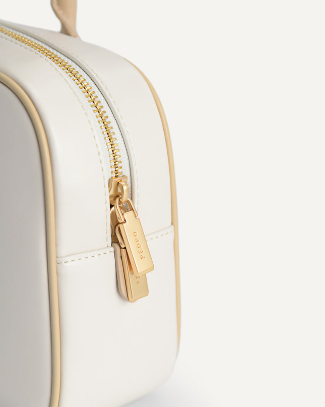 Chain Detailed Top Handle Bag