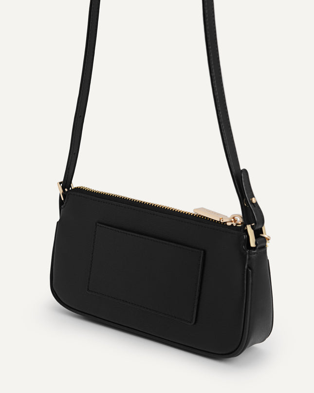 Leather Chain Detailed Shoulder Bag