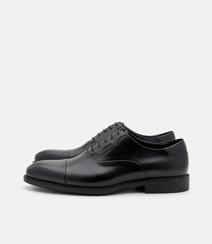 Altitude Leather Captoe Oxford Shoes - Black