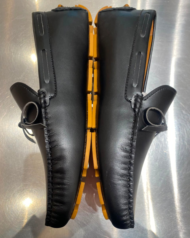 Bow Moccasins - Black